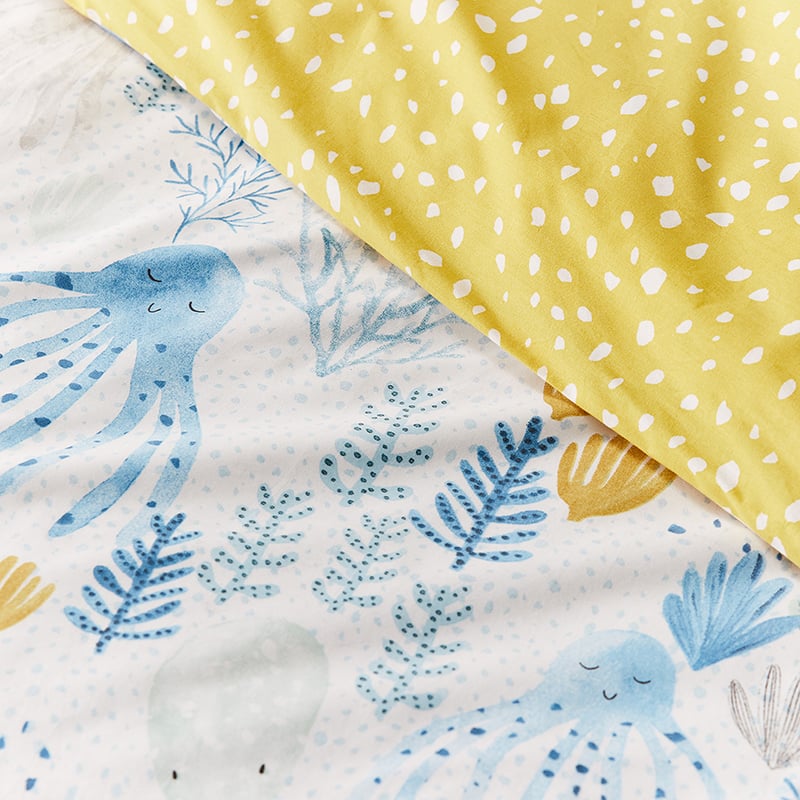 Octopus Garden White Quilt Cover Set