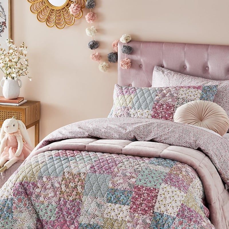 Daisy Patchwork Ditsy Floral Quilted Quilt Cover Set