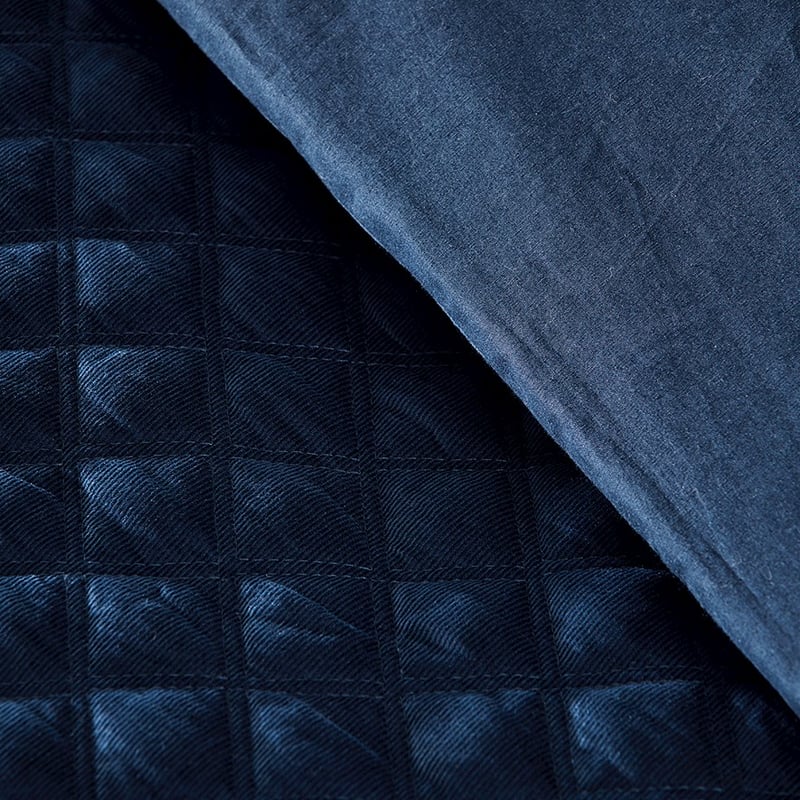 Alaska Corduroy Navy Quilted Quilt Cover Set