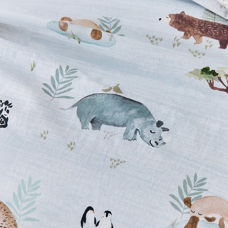 Animals Of The World Ice Blue Quilt Cover Set