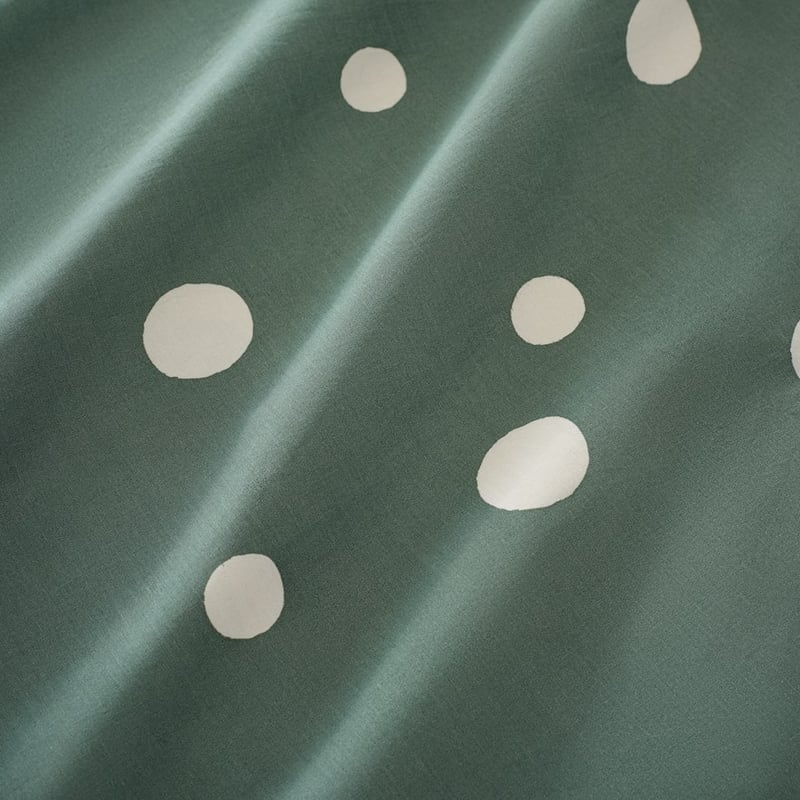 Mark Tuckey Polka Organic Moss Quilt Cover Set