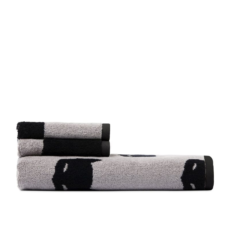 BATMAN Bat-Tech Grey Mask Bath Towel