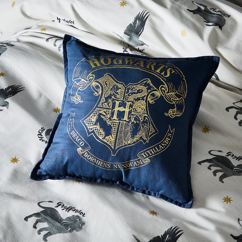 Harry Potter Collection Hogwarts Cushion