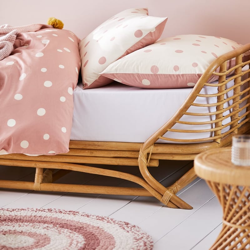 Harlo Rattan Bed