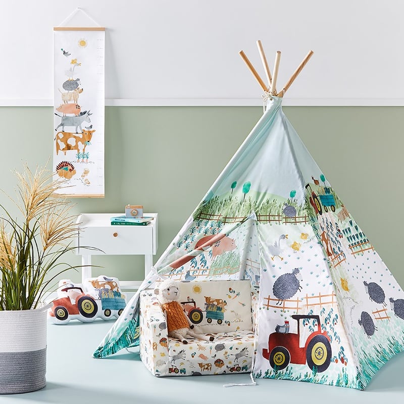 Farm Yard Teepee