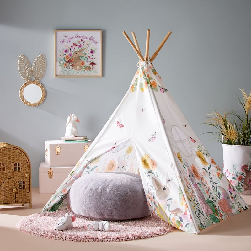Cottage Bunny Teepee
