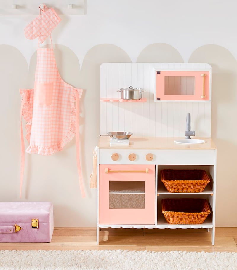 Timber Toy Kitchen 