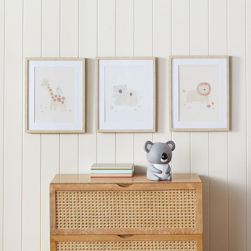 Little Buddies Giraffe Nursery Wall Art