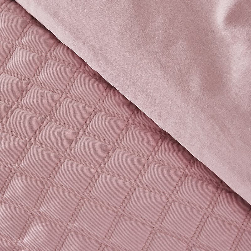 Alaska Corduroy Violet Pink Quilted Cot Quilt Cover Set