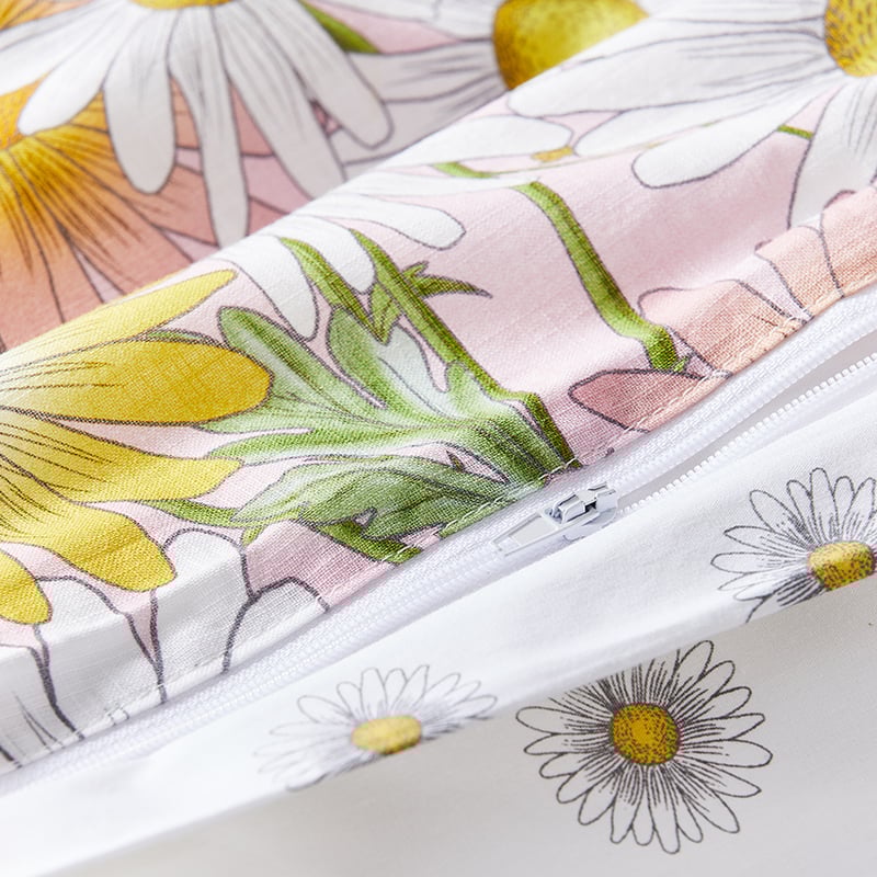 Daisy Dreams Cot Quilt Cover Set