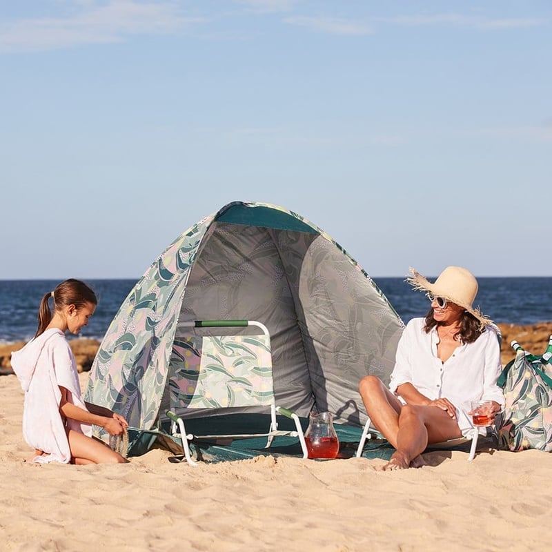 Native Flora Greens Beach Pop Up Tent