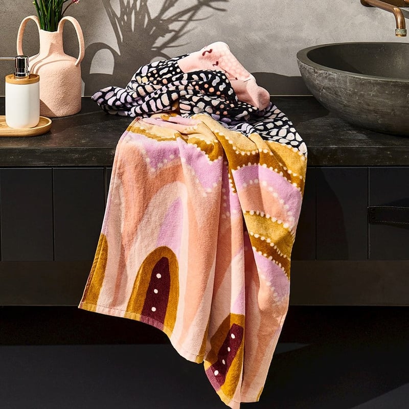 Miimi + Jiinda Jagun Bath Towel