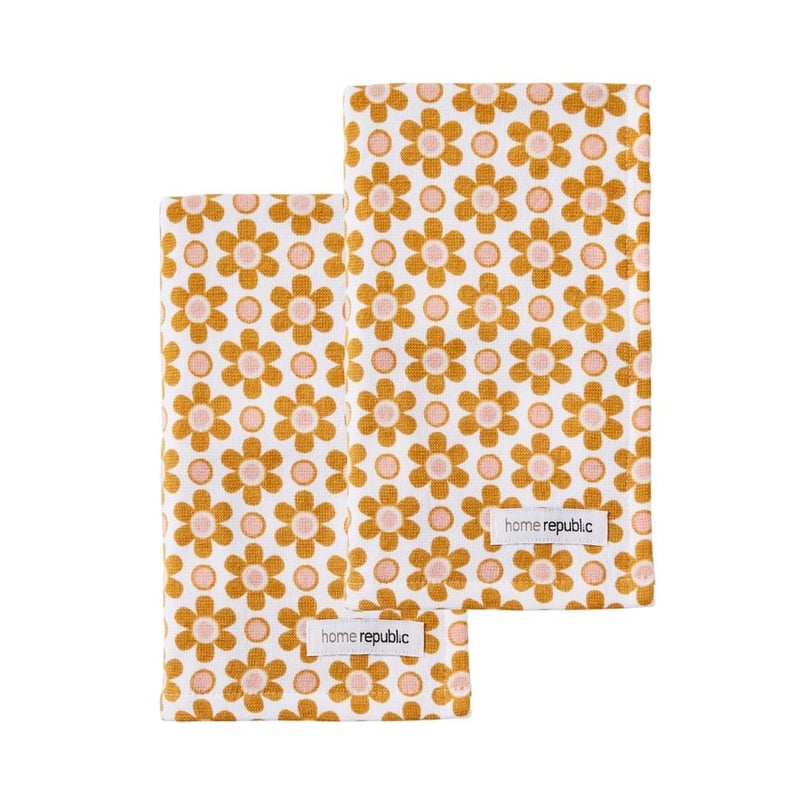 Retro Mini Daisy Hand Towel Pack of 2