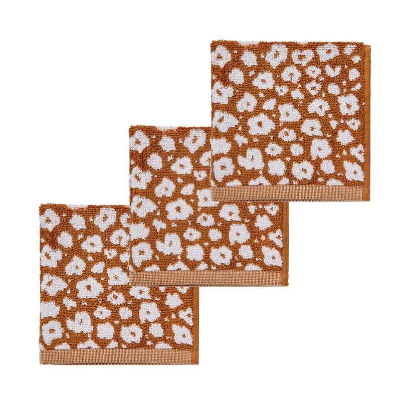 Daisy Ginger Towel Range