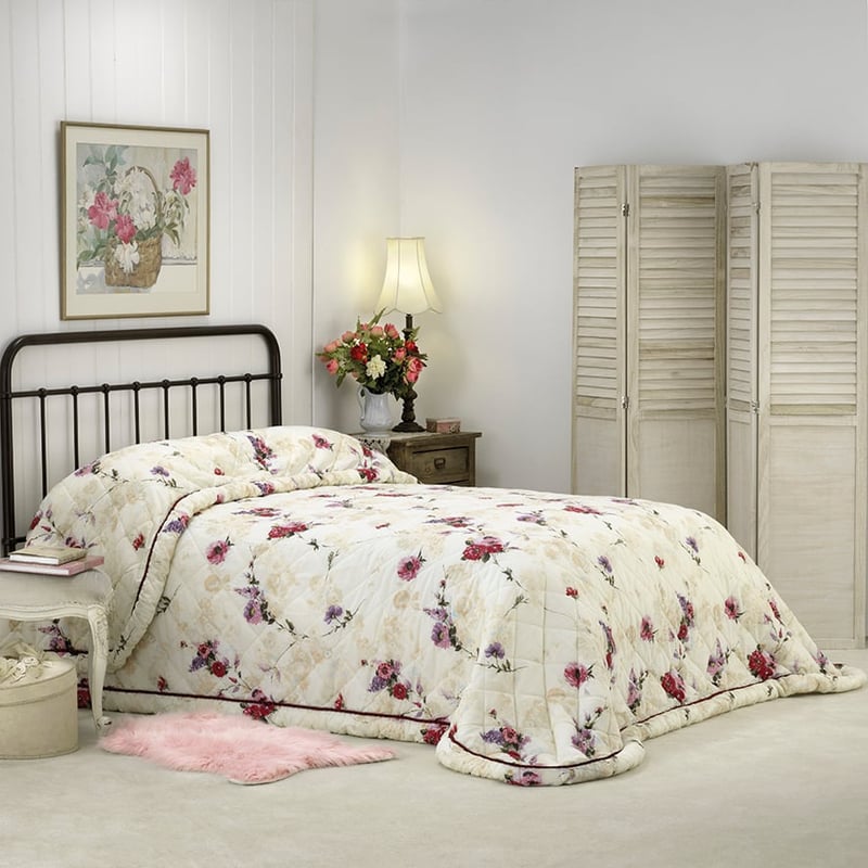 Madeline Burgundy Bedspread + Accessories