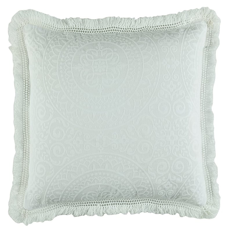 Verona White Bedspread Set + Accessories