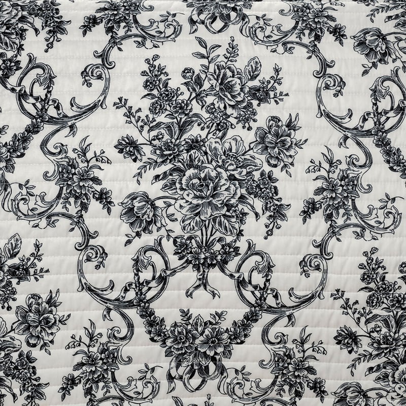 Ashton Black Bedspread Set + Accessories