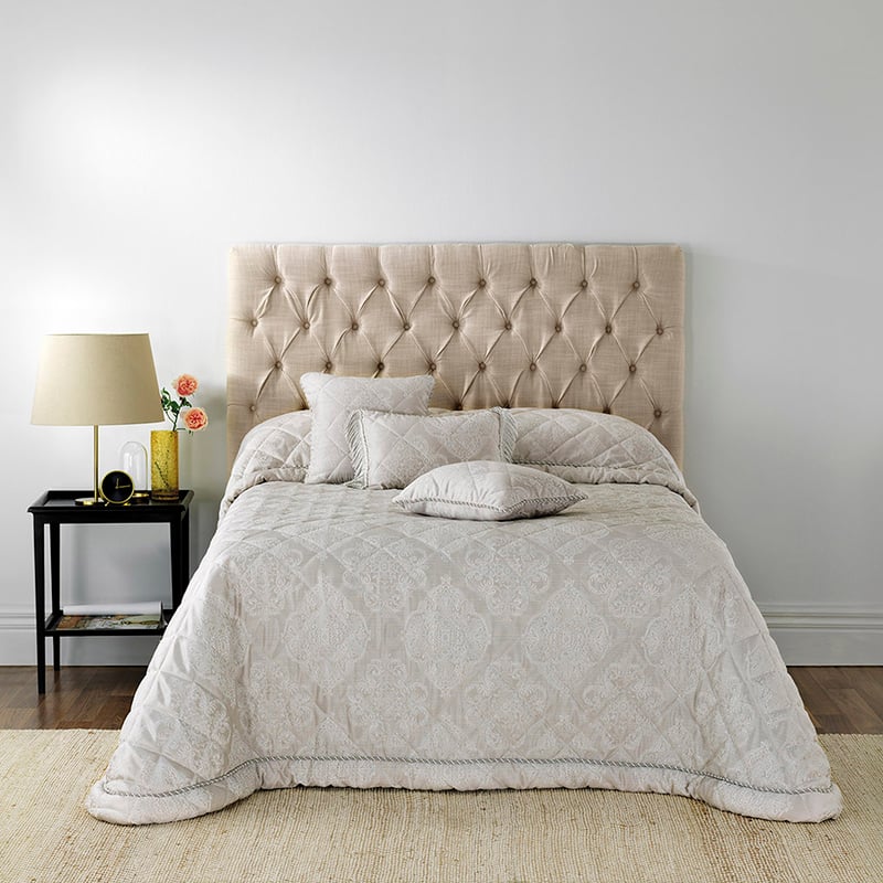 Eleanor Silver Bedspread Set + Accessories