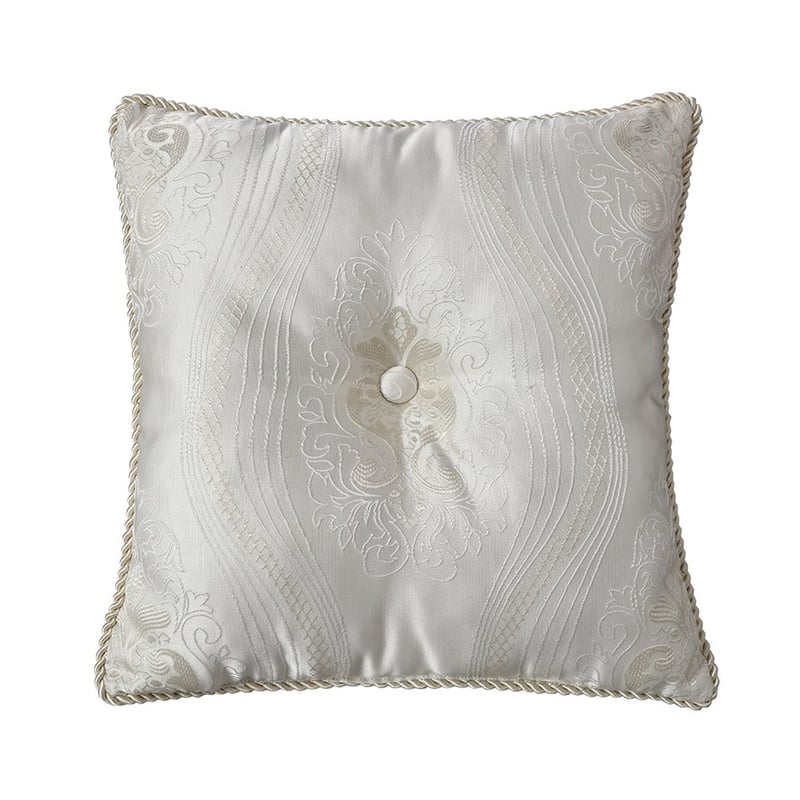 Arabella Ivory Bedspread + Accessories