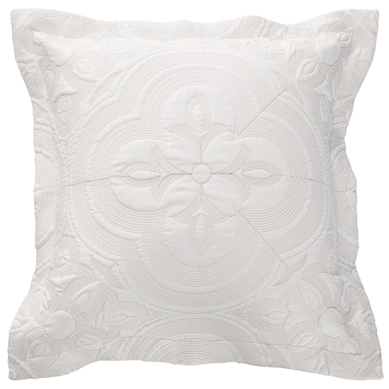 Edna Ivory Bedspread Set + Accessories