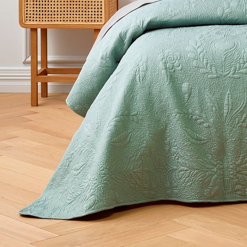 Florida Sage Bedspread Set + Accessories