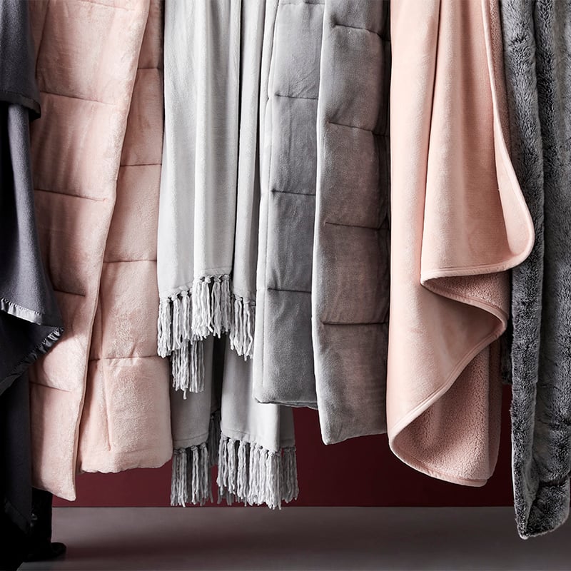 Sherpa Chalk Pink Blanket