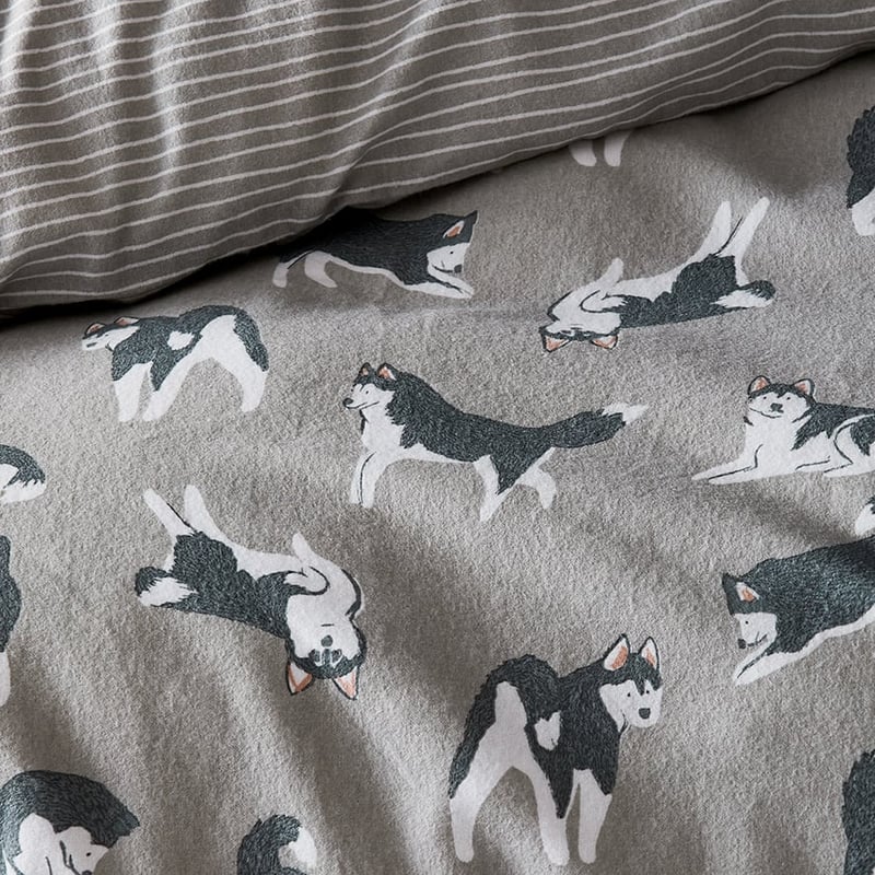 Printed Flannelette Silver Husky Quilt Cover Set
