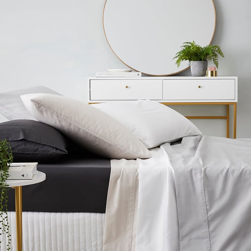 300TC Lightweight Percale White Sheet Separates