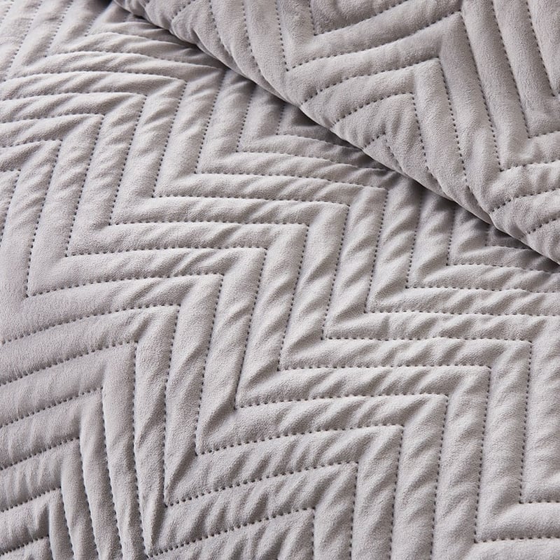 Lee Velvet Silver Quilted Quilt Cover Set + Separates