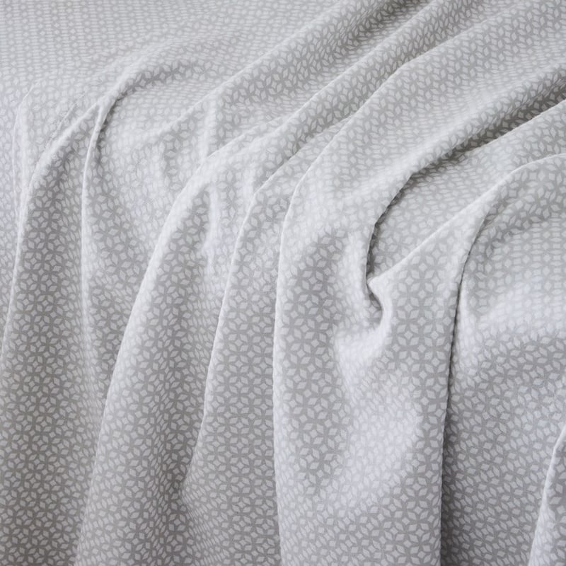 Printed Flannelette Silver Moroccan Quilt Cover Set + Pillowcases