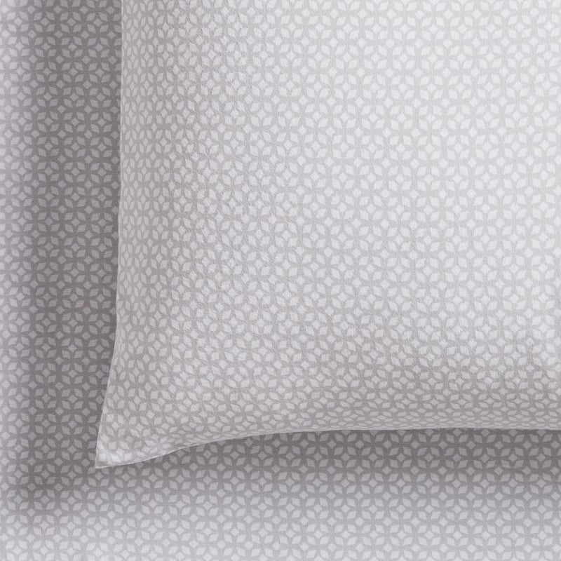 Printed Flannelette Silver Moroccan Quilt Cover Set + Pillowcases