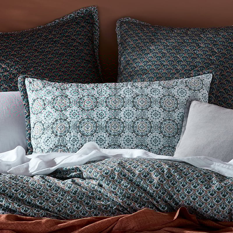 Canterbury Quilted Teal Pillowcase