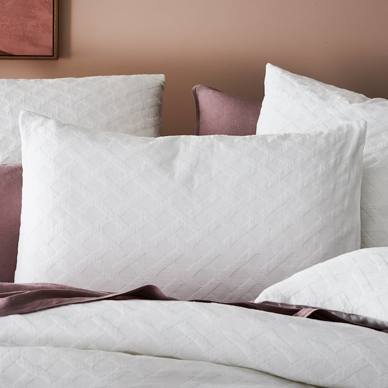 Lattice Matelasse White Pillowcase