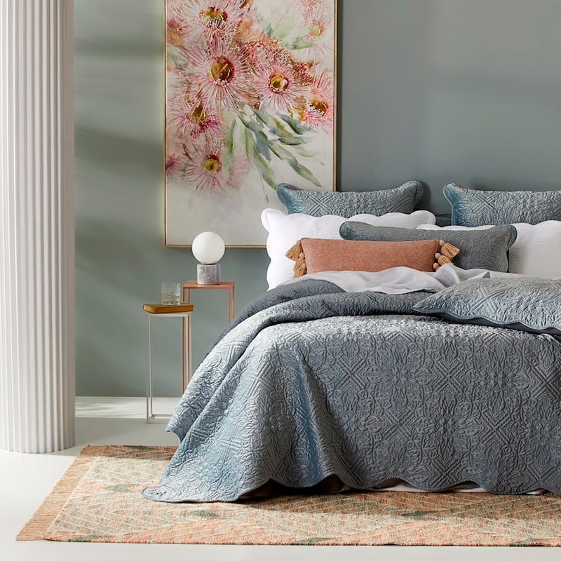 Vera Silver Blue Quilted Velvet Pillowcase