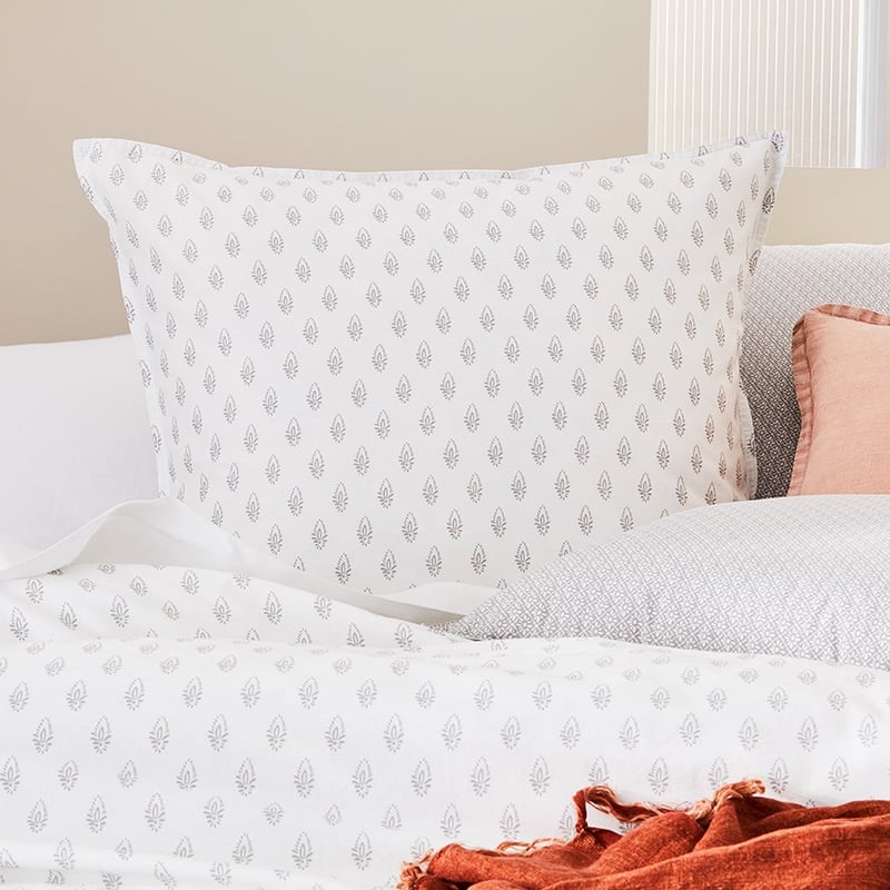 Stonewashed Printed Cotton Silver Woodblock Pillowcase