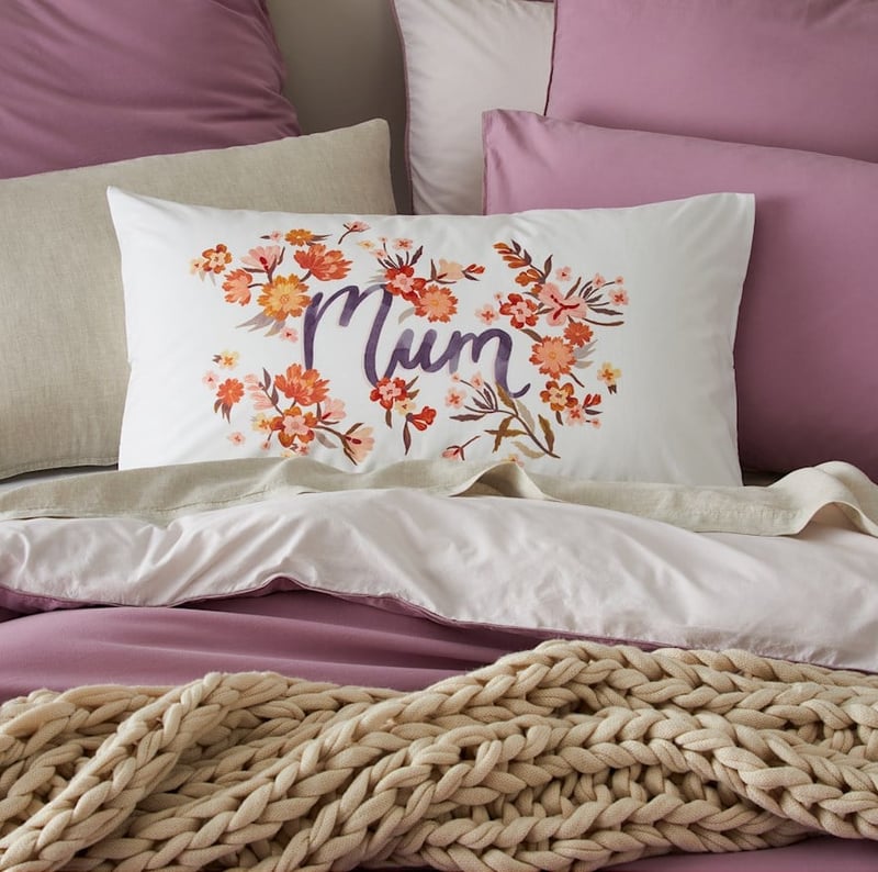 Mum Text Pillowcase