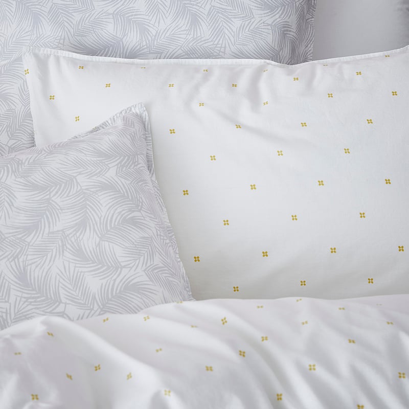 Stonewashed Printed Cotton Cluster Fern Quilt Cover