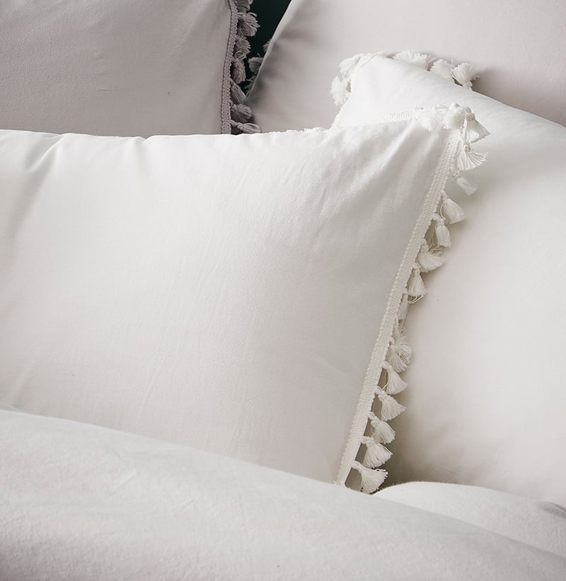 Stonewashed Cotton Tassel White Quilt Cover Separates