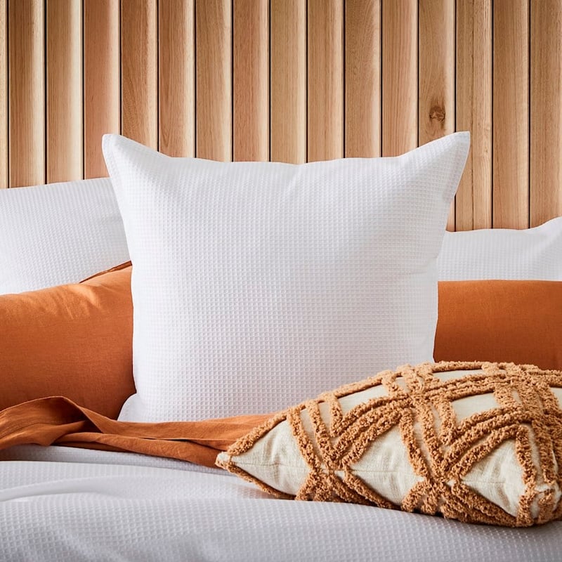 Berlin Waffle White Pillowcases