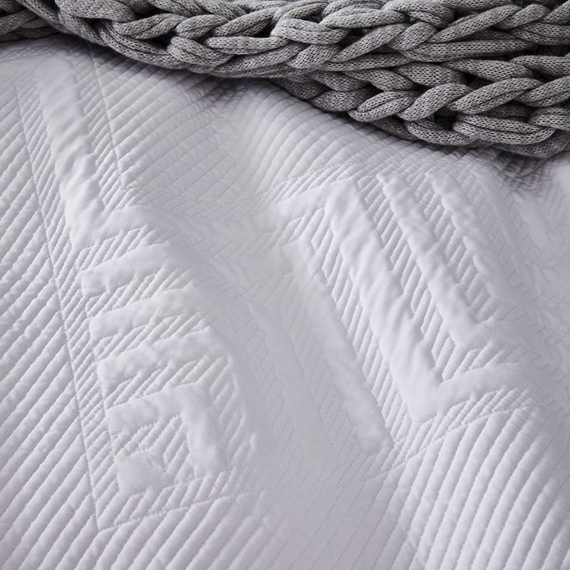 Virgo White Quilted Quilt Cover Separates