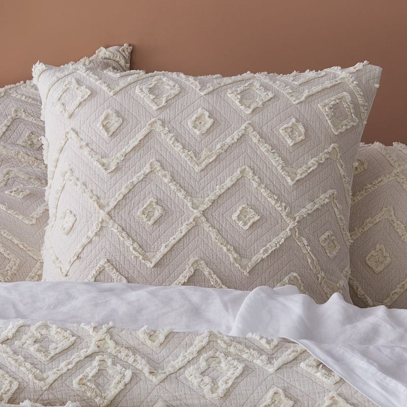 Caitlin Matelasse Misty Rose Quilt Cover + Pillowcases