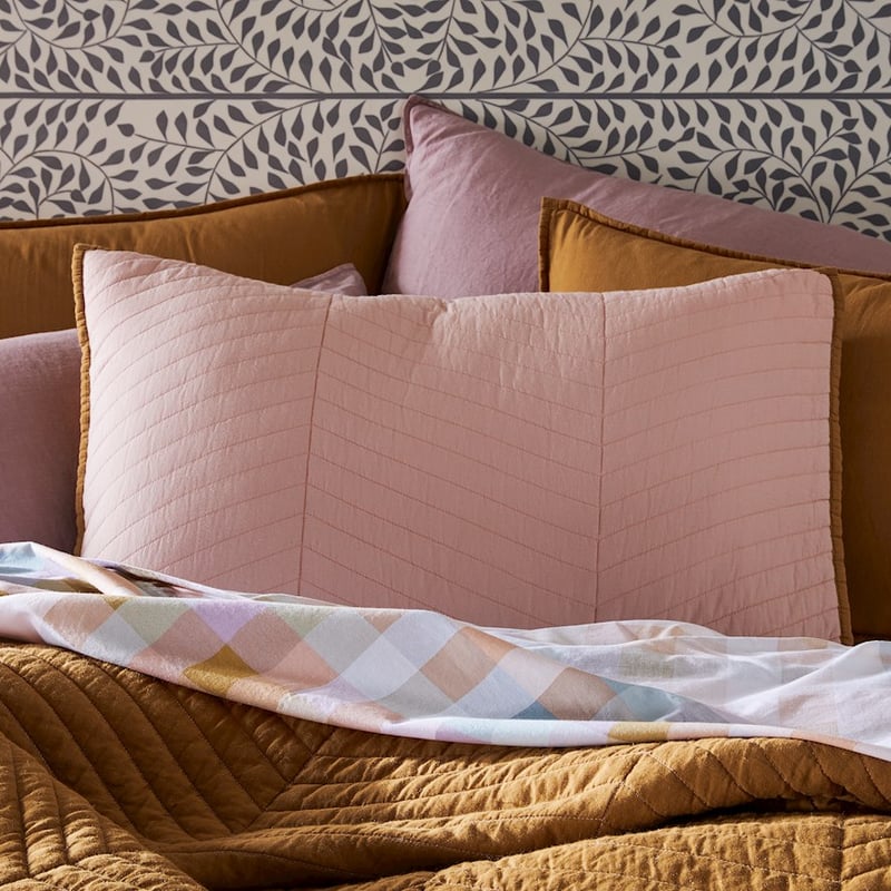 Roma Quilted Coverlet Queen/King Misty Rose Coverlet