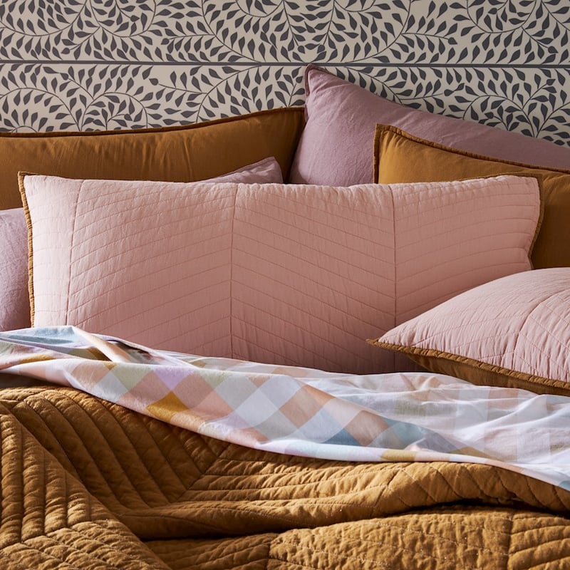 Roma Quilted Coverlet Queen/King Misty Rose Coverlet