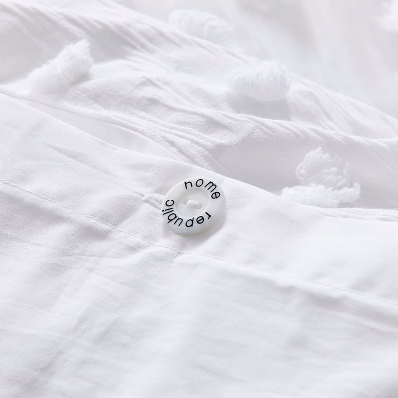 Demi Tufted White Quilt Cover 