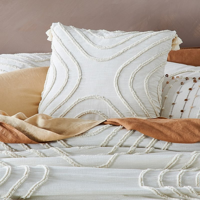Ollie Tufted Vanilla Quilt Cover Separates