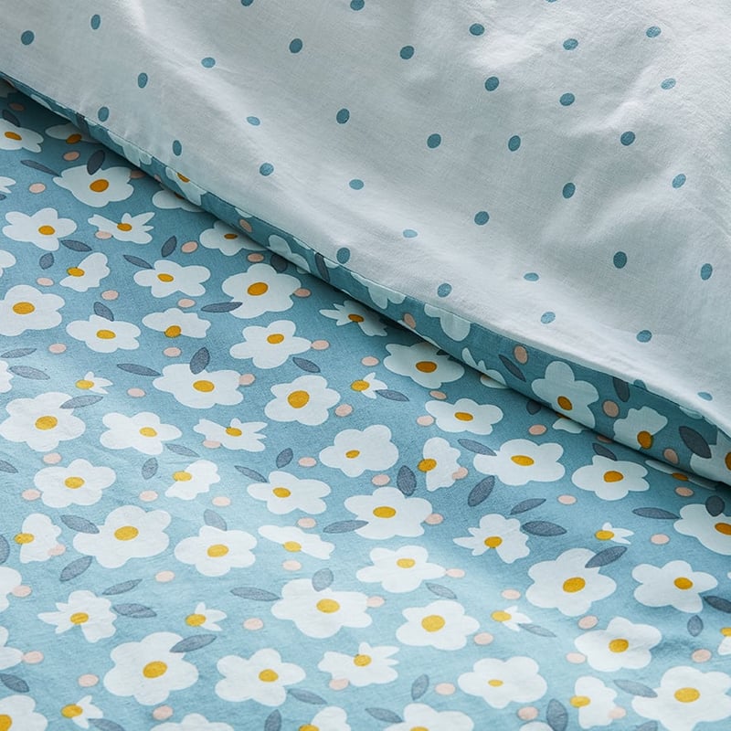 Stonewashed Printed Cotton Sage Daisy Quilt Cover Separates
