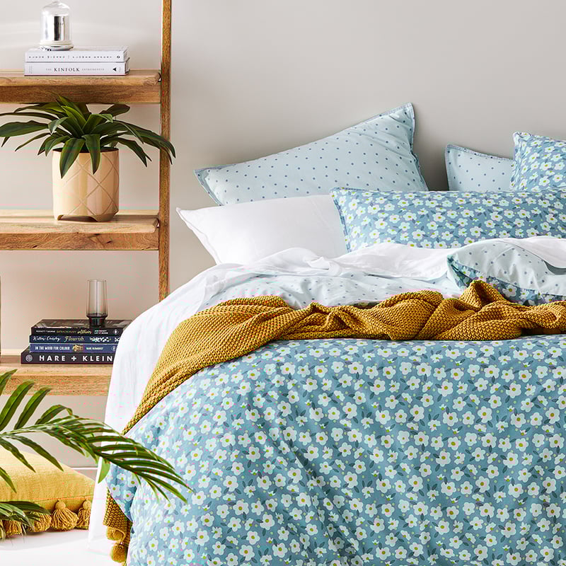Stonewashed Printed Cotton Sage Daisy Quilt Cover Separates