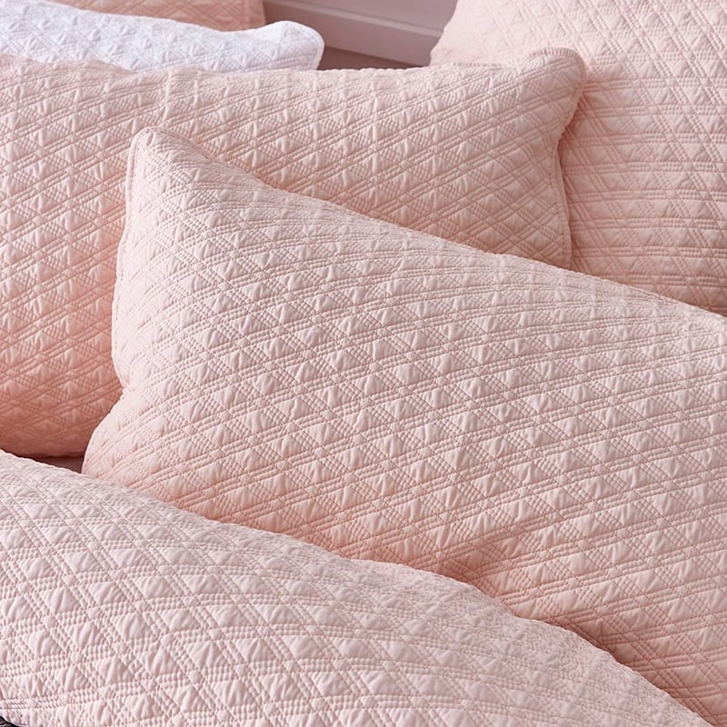 Prague Quilt Cover Pink Champagne