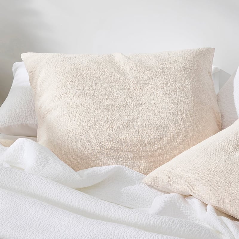 Lindy Klim Sayan Quilt Cover Pink Champagne 