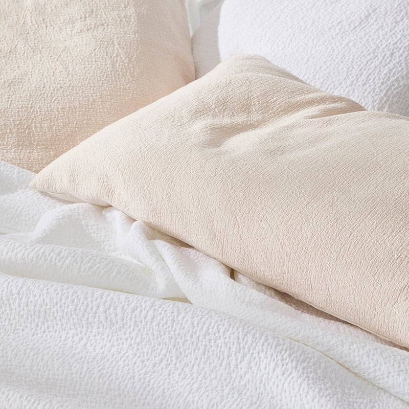 Lindy Klim Sayan Quilt Cover Pink Champagne 